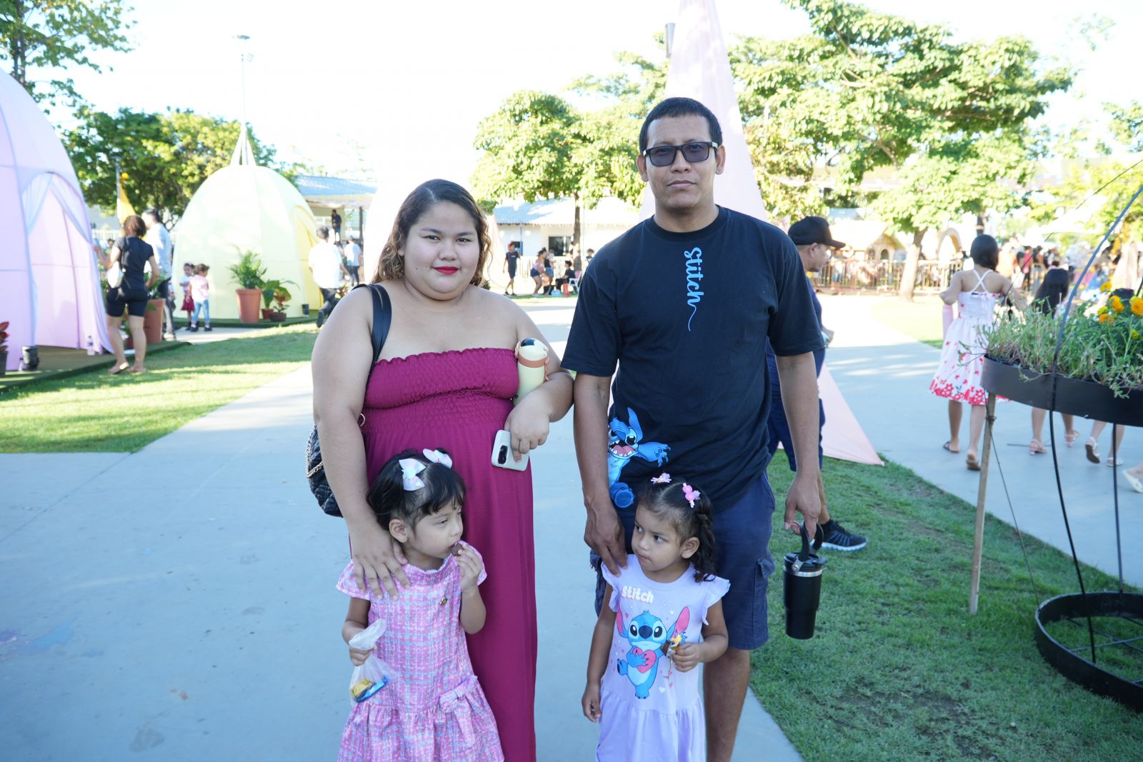  Renan Ramos aproveitou o momento ao lado da esposa e das duas filhas